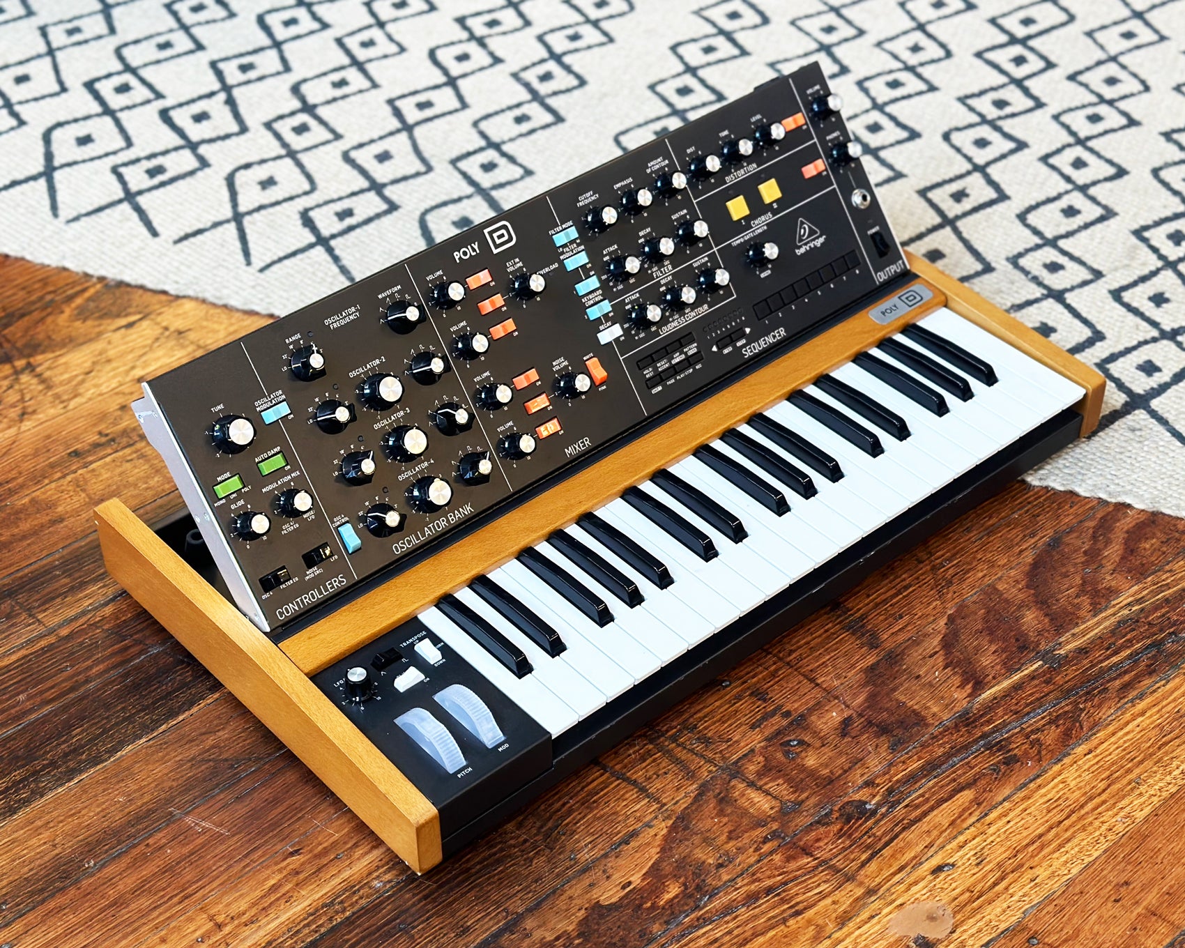 BLOG Harmonizing the Past and Future Behringer s POLY D